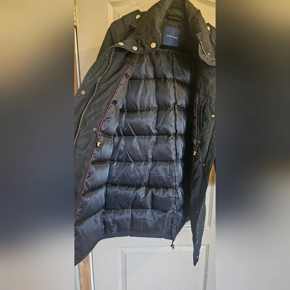 Cole Haan Down & Feather Anorak Puffer Coat - Medium Black & Gold, Double Zipper - Picture 5 of 8